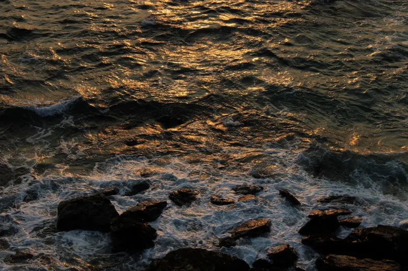 L'ora dorata a Lentischi: dove e come fotografare i tramonti più belli della costa sarda